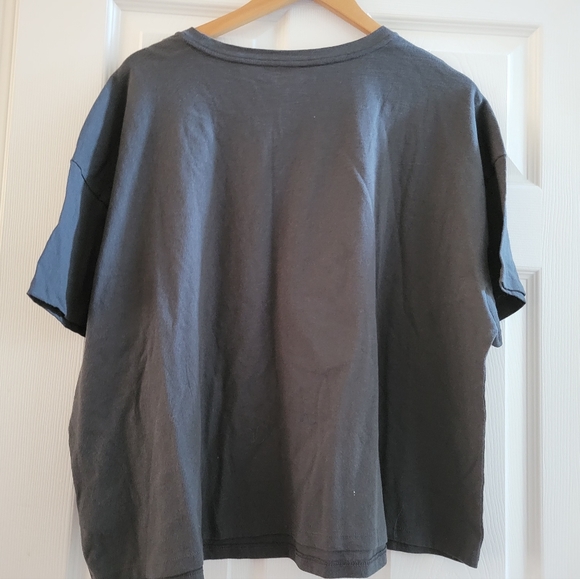 New Old Navy Sz 2X tall Mariah Carey T-Shirt Top Gray Black Cropped Holiday NWT - Picture 4 of 6